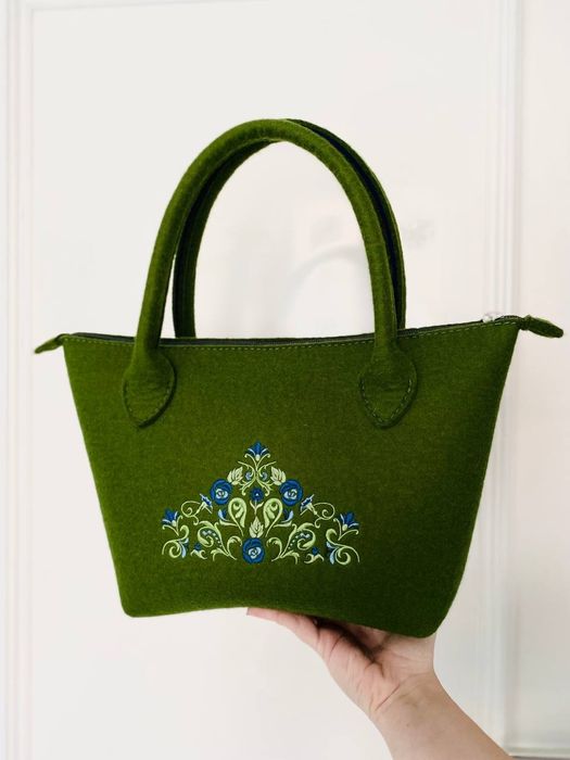 Сумка сумочка яка зробить Ваш образ неповторним з вовни меринос шикарн