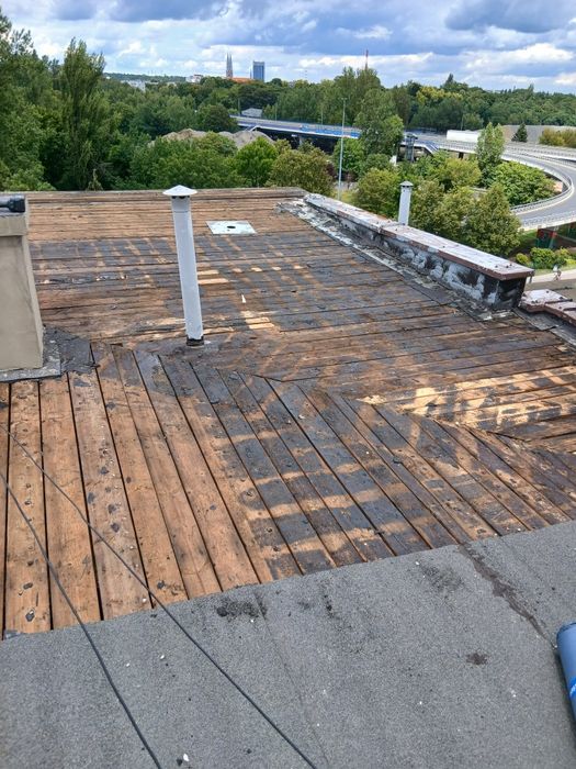 Dachy, remonty dachów, zgrzewanie papy,dekarstwo