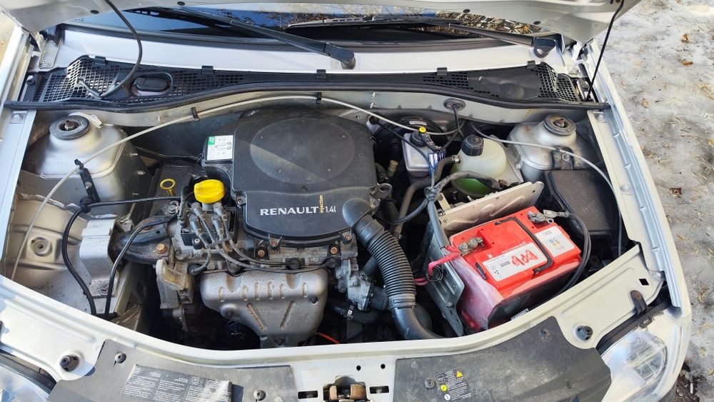 Автомобіль Dacia Logan , 1.4, бензин , 68 тис км рідного пробігу,