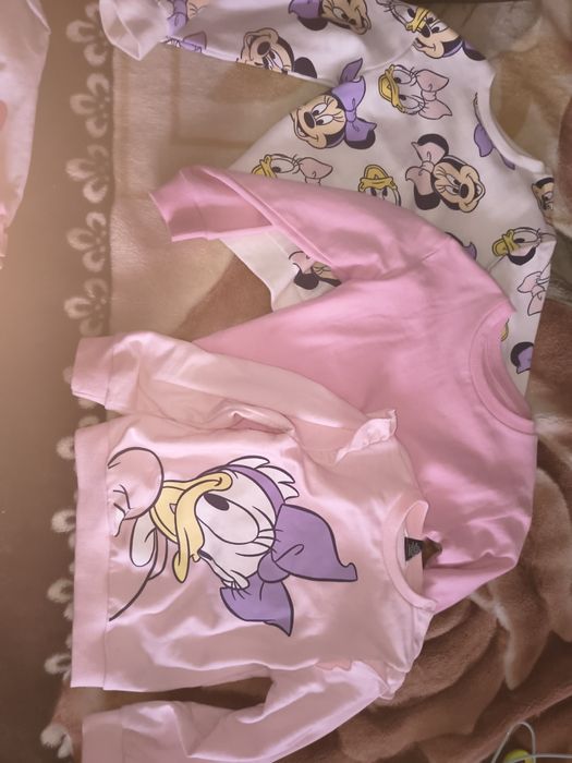 Продам три костюми Sinsay 98 cm