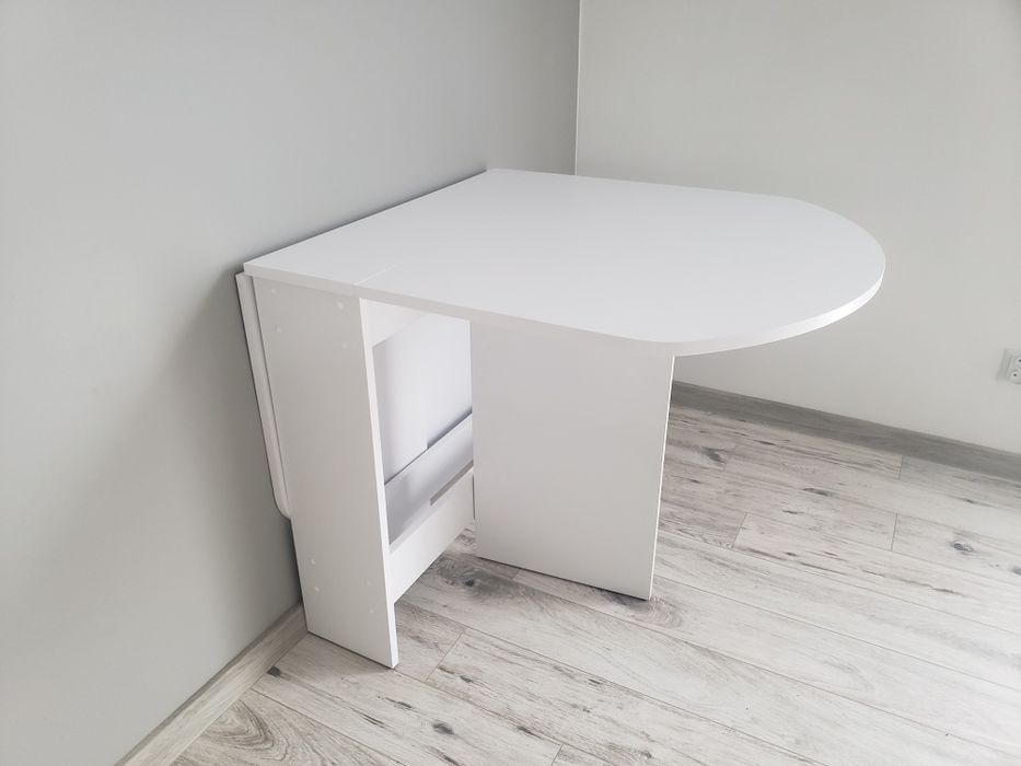 Stół wielofunkcyjny skladany