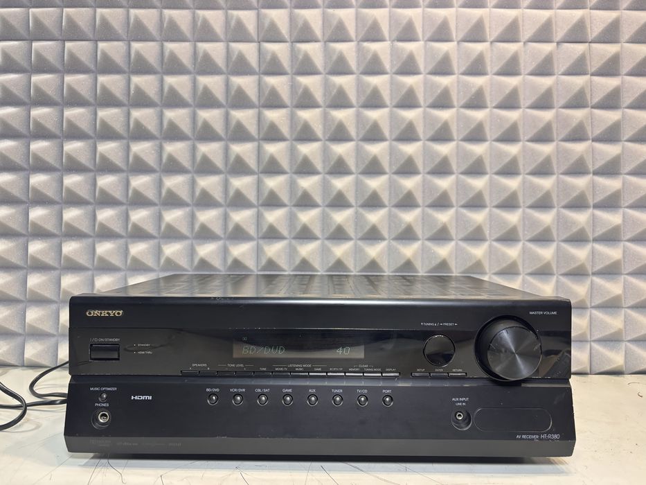 Amplituner Onkyo HT R 380