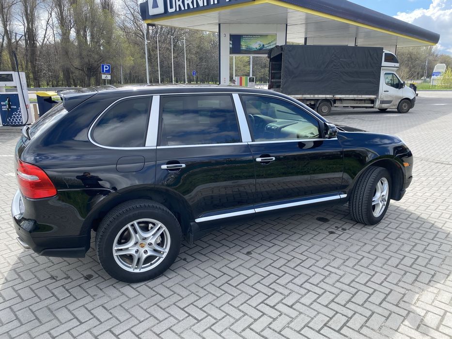 Продам Porsche Cayenne