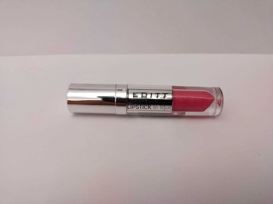 Pomadka w płynie Lipstick in liquid