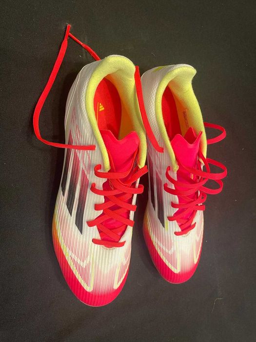 Chuteiras F50 Adidas Novas