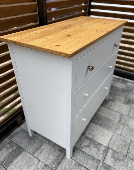 Komoda Hemnes – lite drewno, rożne warianty