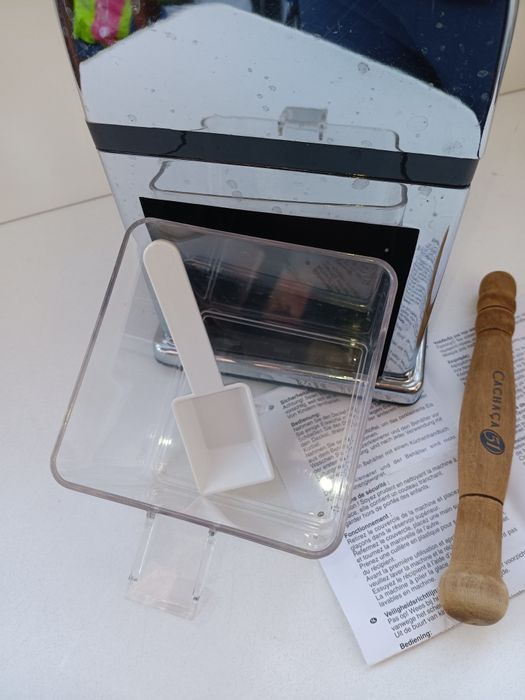 Picador manual de gelo