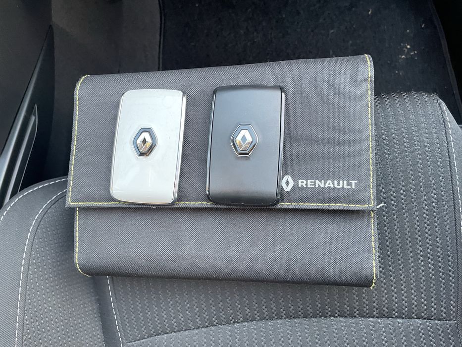 Renault Megane E-Tech Plug-In Hibrid - Financiamento