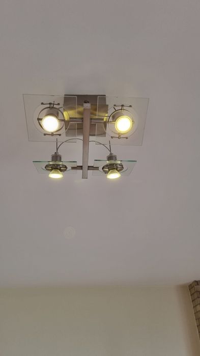 Candeeiro de 4 projetores