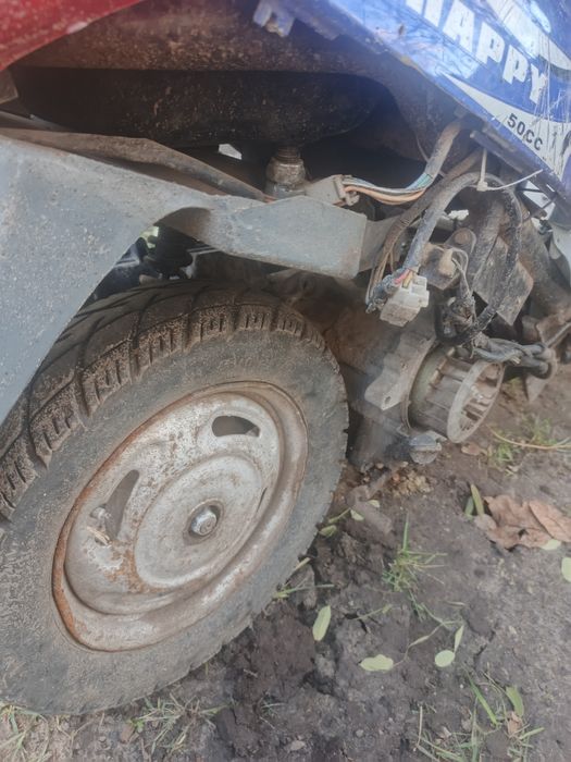 Мопед 4т китаец чё по сост хз стоял почти год