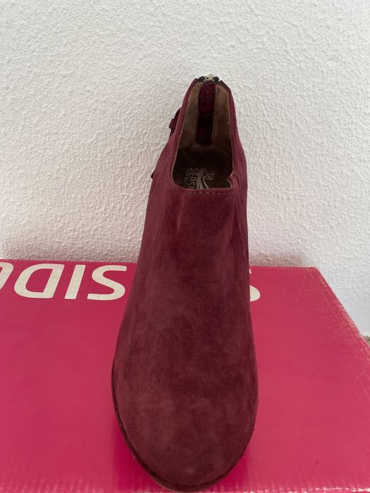 Botins de camurça - bordeaux
