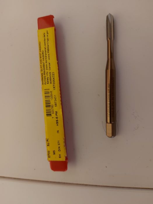 Machos para maquina DORMER.