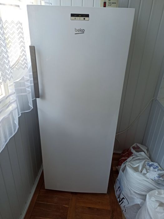 Морозильна камера БЕКО