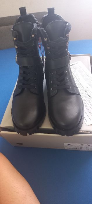 Buty Wojas nowe 39 rozmiar skora