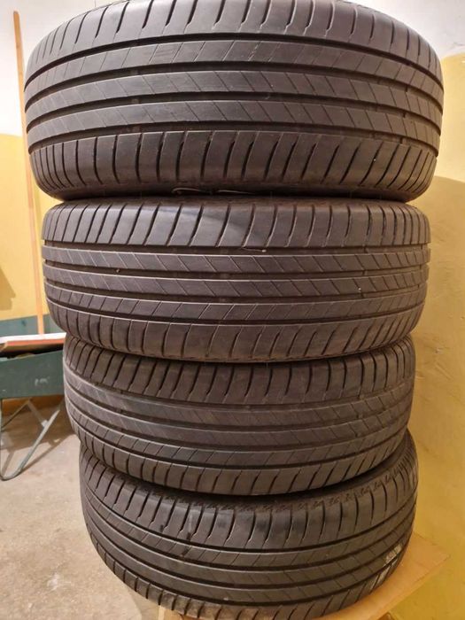 Opony letnie Bridgestone 215/60 R17 96 H