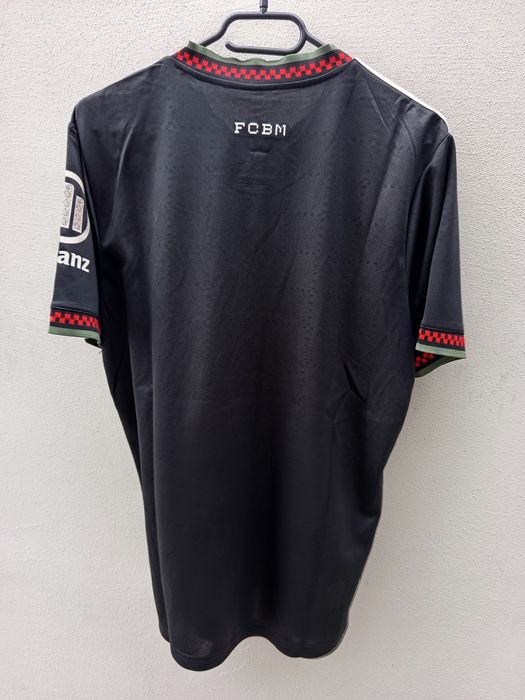 BAYERN MONACHIUM Adidas koszulka piłkarska r.M