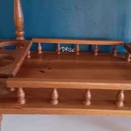 Carrinho de chá/bar antigo em madeira nobre com rodas e pega #