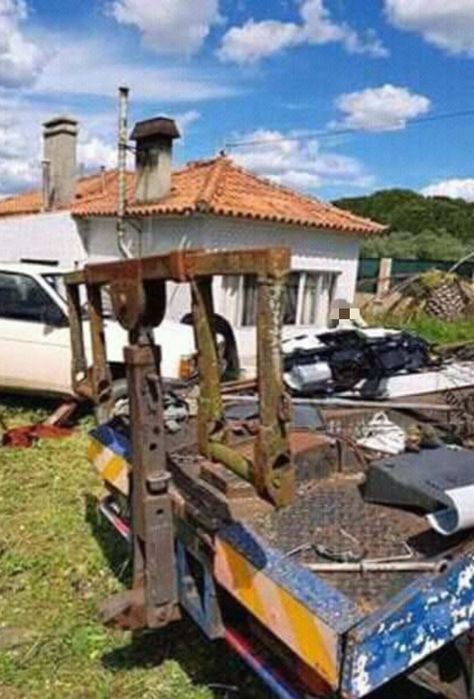 Para Peças Mitsubishi Canter FE 110 ELY Pronto Socorro troco
