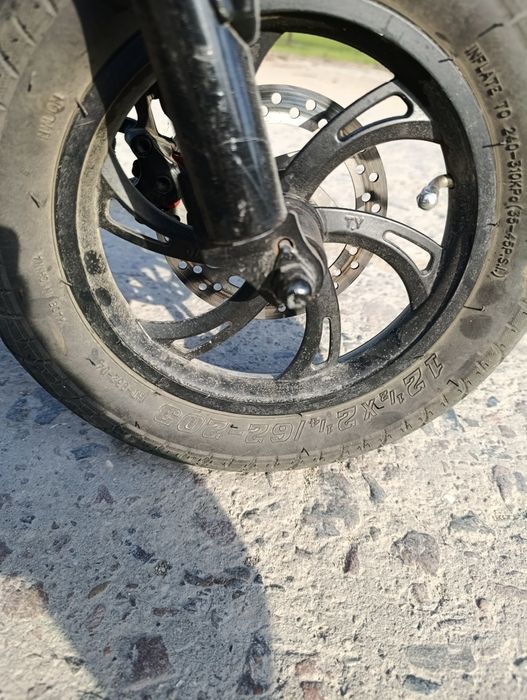 Продам електросамокат kugookirin c1+