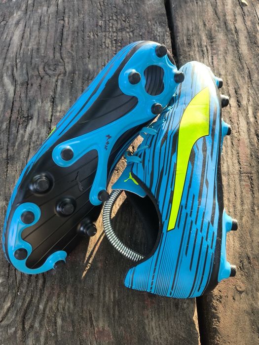 Puma Rapido Iii Fg/Ag Buty piłkarskie /Korki męskie do gry w piłkę nie