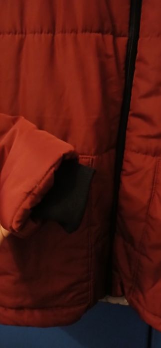 Демісезонна курточка жіноча