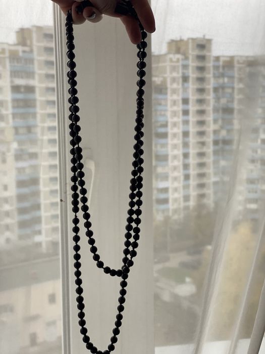 Нить жемчуга черная (бижутерия)