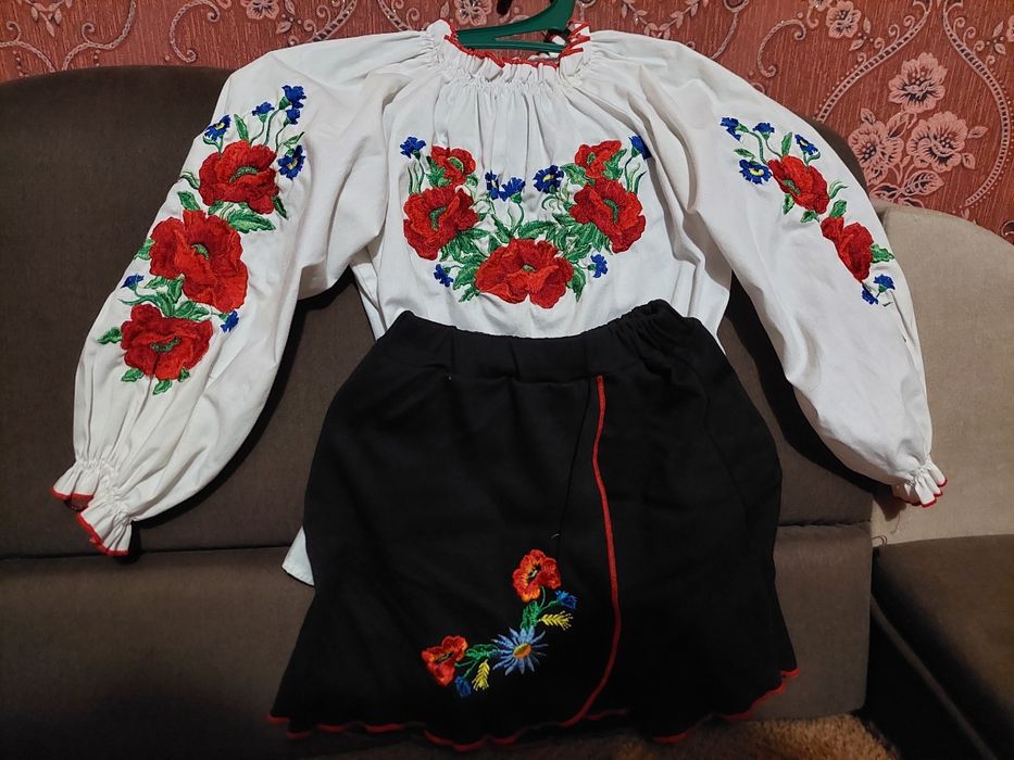 Український костюм на зріст 122-128 см