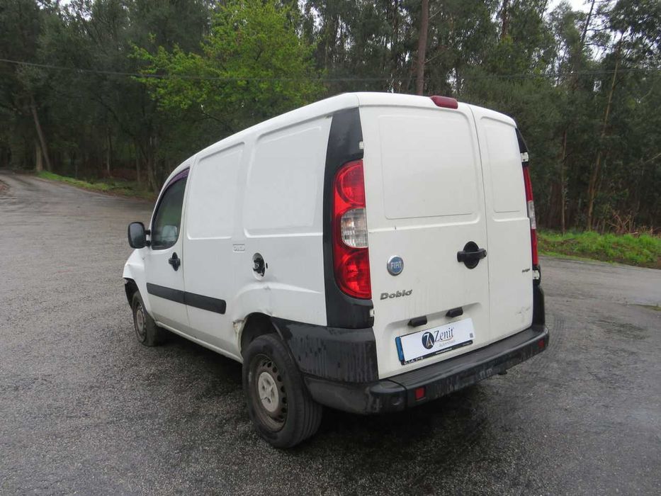 Fiat Doblo 1.3MultiJet de 2007 - Peças Usadas