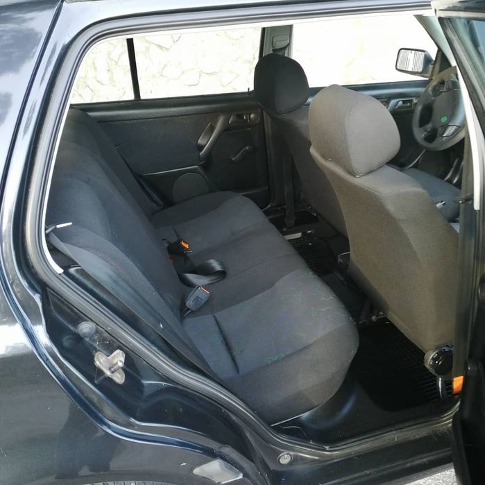 Peças VW Golf lll 1.4 boa mecânica e interiores muitas peças