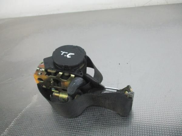 Cinto trás esquerdo BMW 3 Compact (E36)