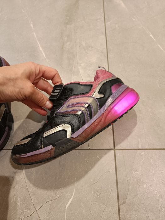 Buty GEOX rozm. 35