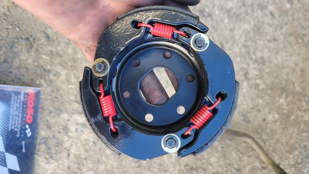 Продам сцепление на хонда дио 27-34