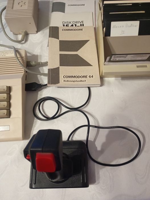 Komputer Comodore C64