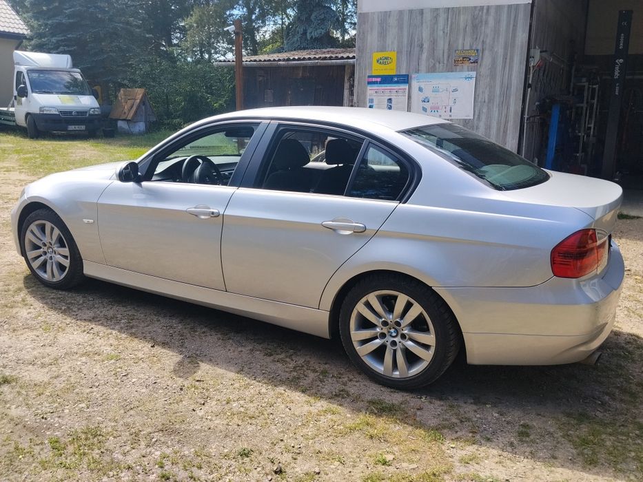 BMW E90 2006r 2.0b automat