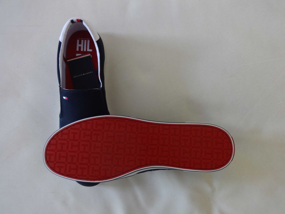 Tommy Hilfiger meskie buty, snikersy r. 44