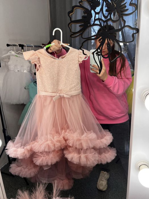 Прокат суконь сукня для дівчинки , пишні сукні , сукня фотосесія