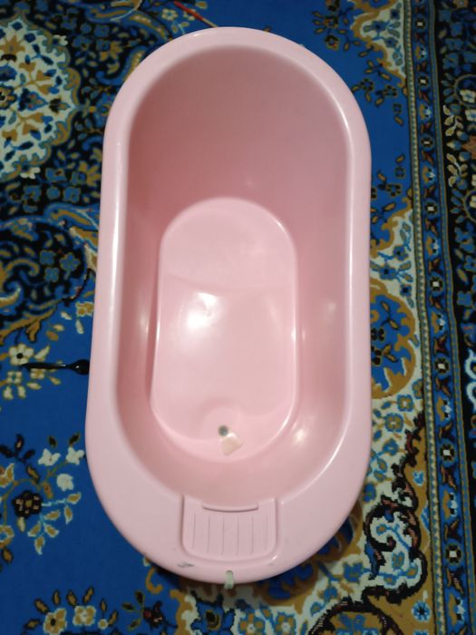 Дитяча ванночка.