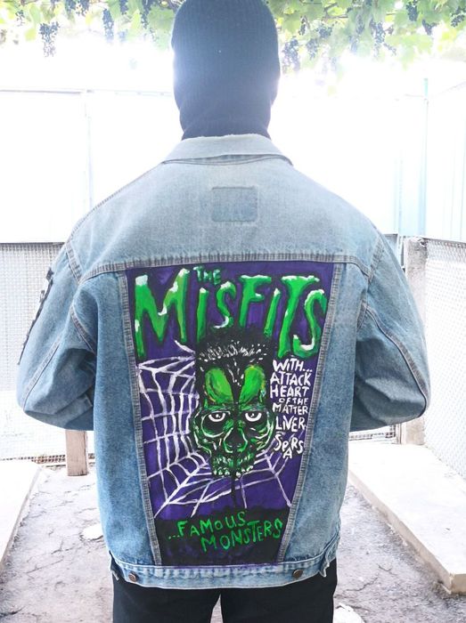 Кастомная джинсовая куртка levis, с рок группой Misfits, джинсовка