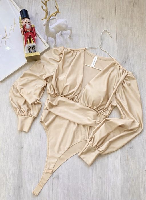 Body kopertowe eleganckie beżowe (S)