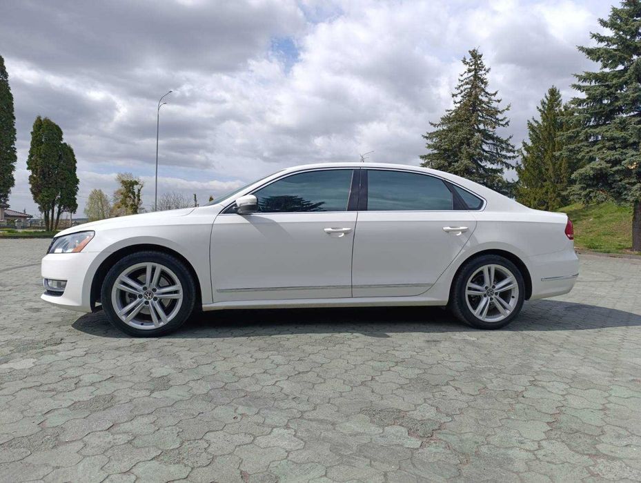 Volkswagen passat 2.0 tdi 2012p.в (не битий)