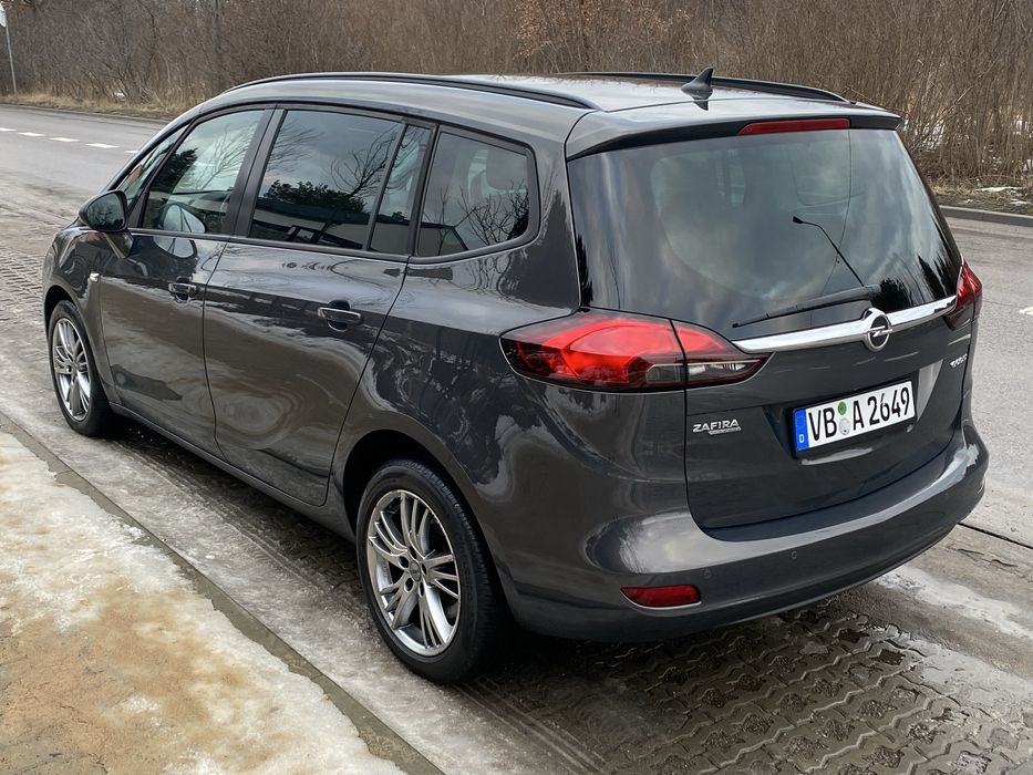 Opel Zafira 2013r 1.4t 140km benzyna+lpg gaz sekwencja z Niemiec
