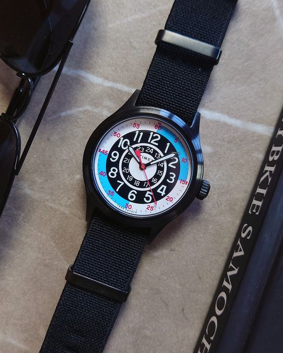 Zegrek Timex X Todd Snyder Blackjack TW2R56000 Limited Edition Sportowy GADA Y2K