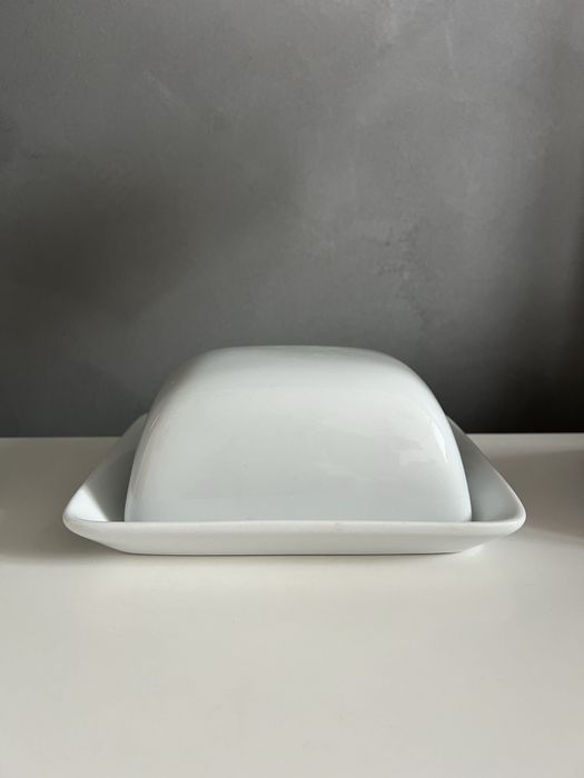 Маслянка керамічна з кришкою, 15х18х6см