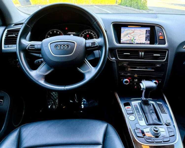 2015 Audi Q5 2.0T quattro Premium Plus