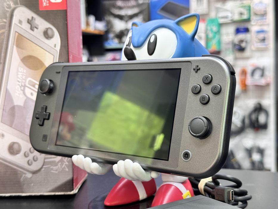 Nintendo Switch Lite Pokemon Edition 288гб