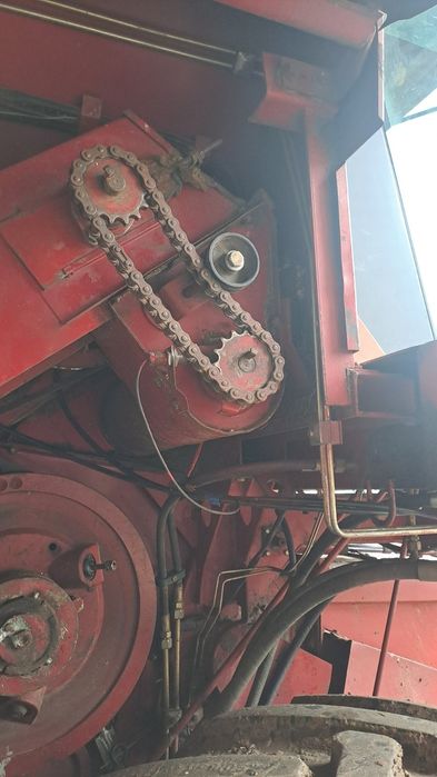 Комбайн Ліда 1300