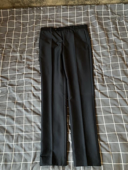 Продам костюм класичний темно синього кольору