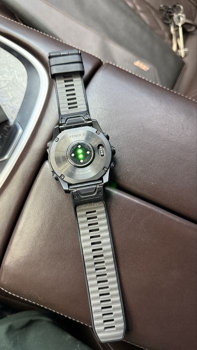 Garmin Fenix 8 AMOLED Sapphire Titanium 51 мм