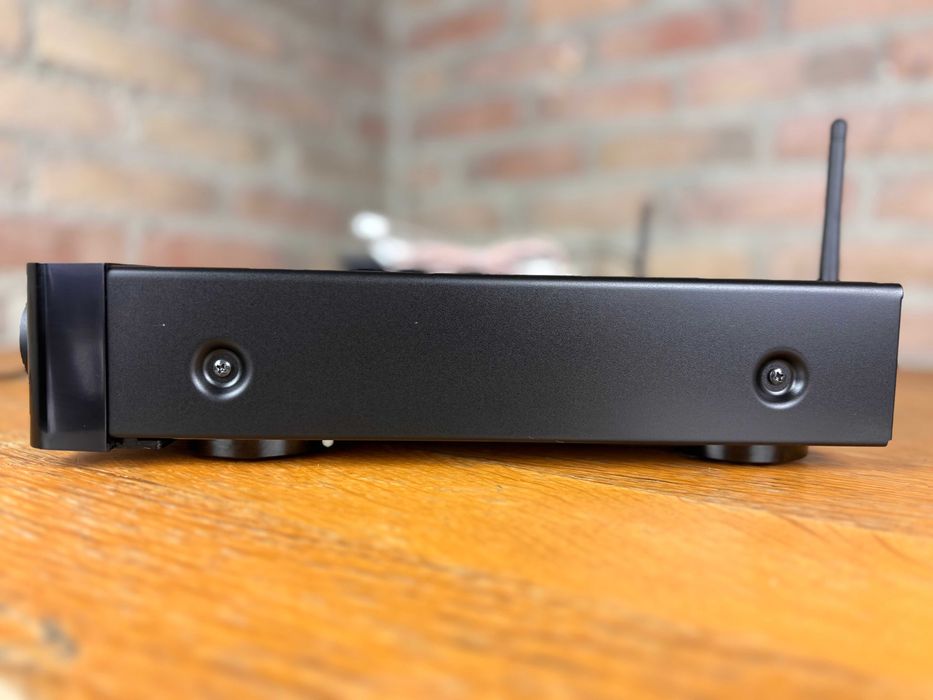 Onkyo TX-L20D Smukły amplituner stereo, Wi-Fi, 4K HDMI, streaming 2.1