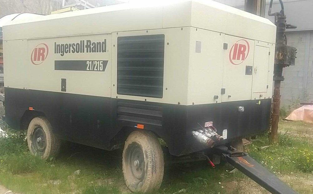 Aluguer compressor de ar comprimido 21 Bar Ingersoll Rand 21/215